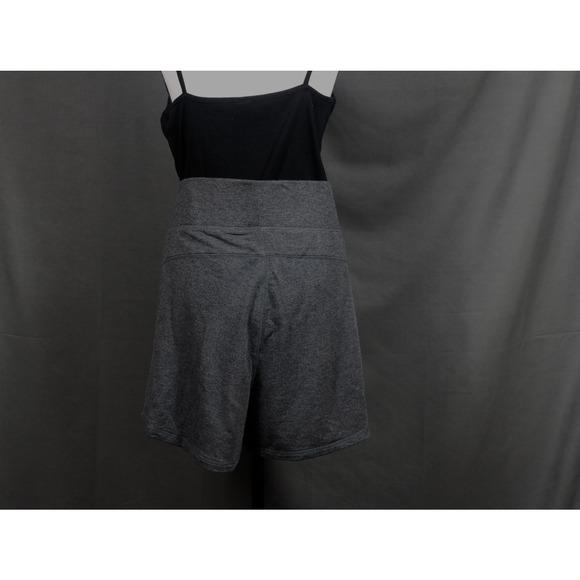 NEW Active Life Womens 2xl Gray Gym Biker Shorts - Picture 2 of 6